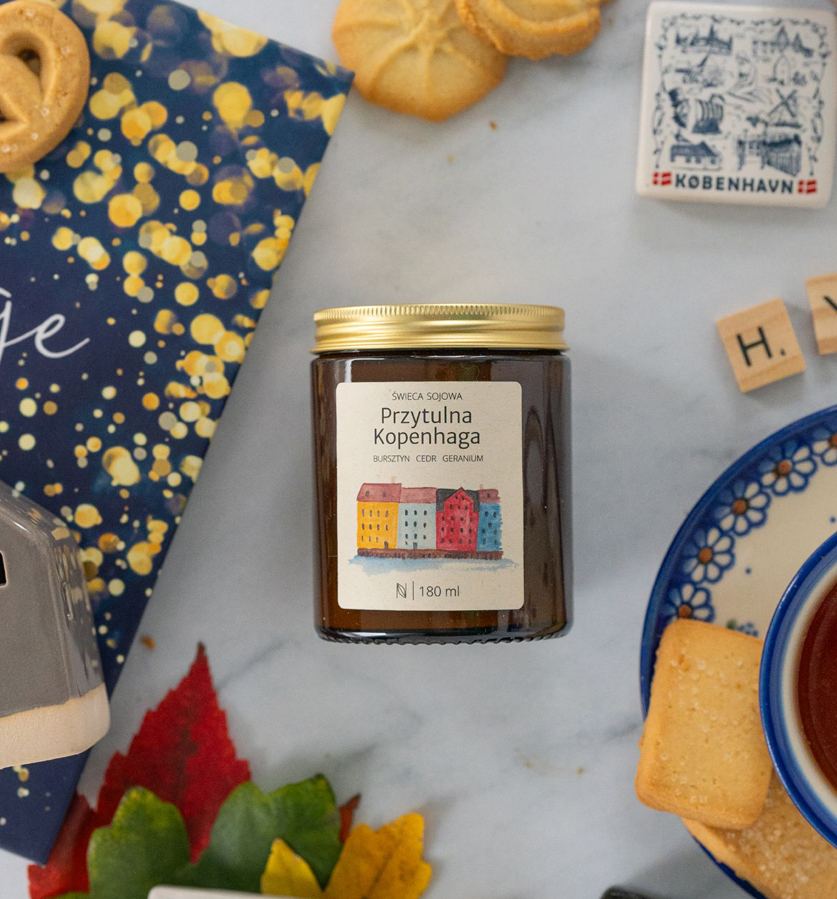 Świeca Sojowa Przytulna Kopenhaga NAMIESZANE (180ml)